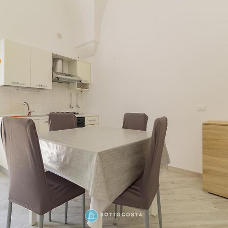 White Flat - Appartamento Indipendente A Lecce Centro Buitenkant foto